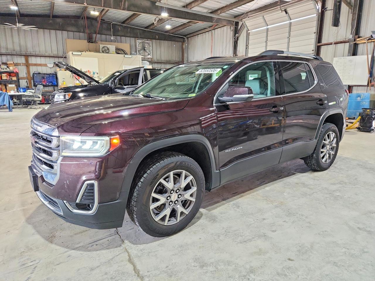 2021 GMC ACADIA SLT