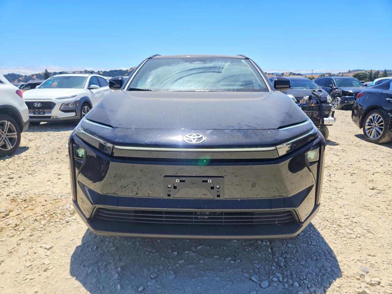 2026 TOYOTA BZ XLE PLUS — снимка 5