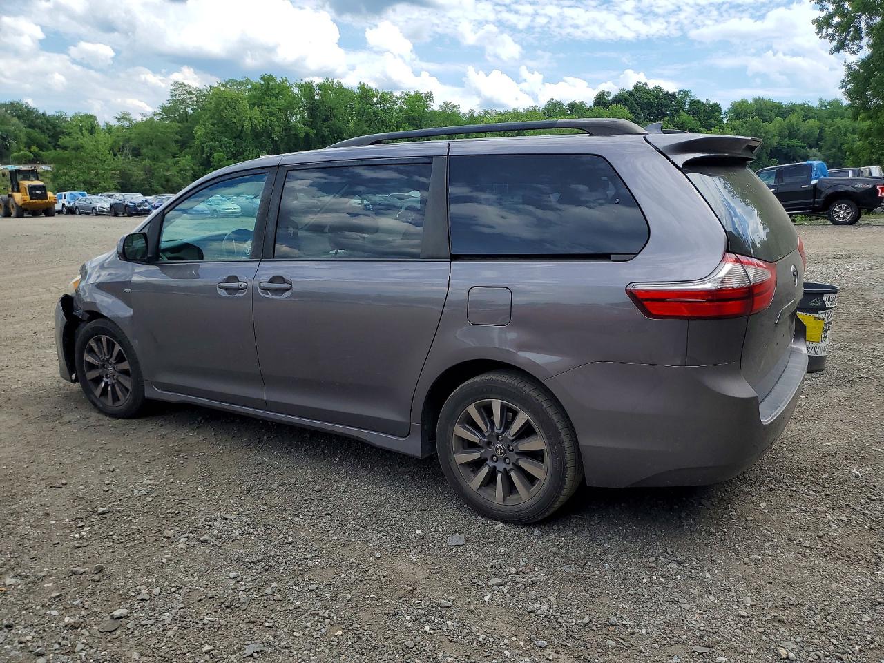 2020 TOYOTA SIENNA LE — снимка 2