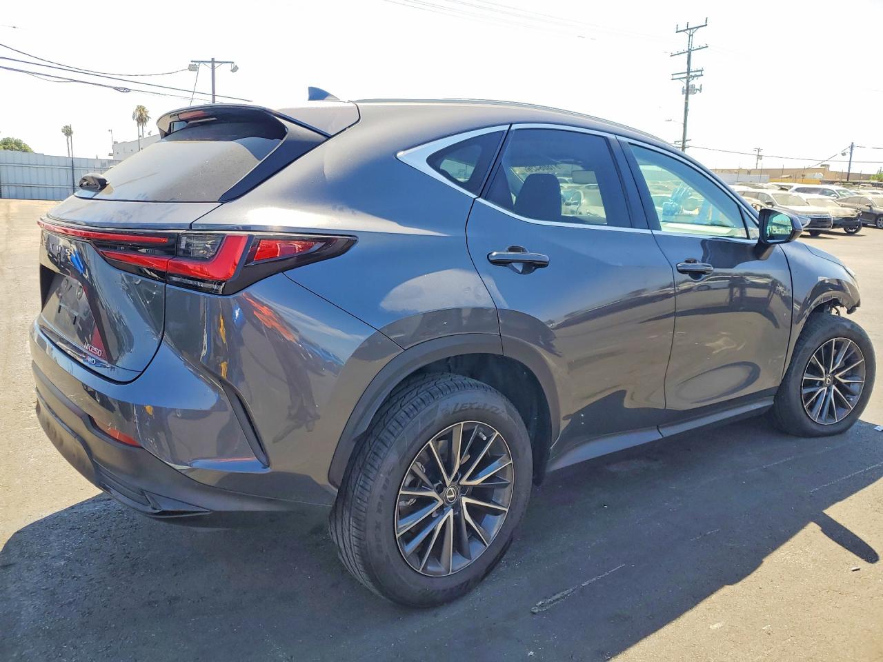 2023 LEXUS NX 250 — снимка 3