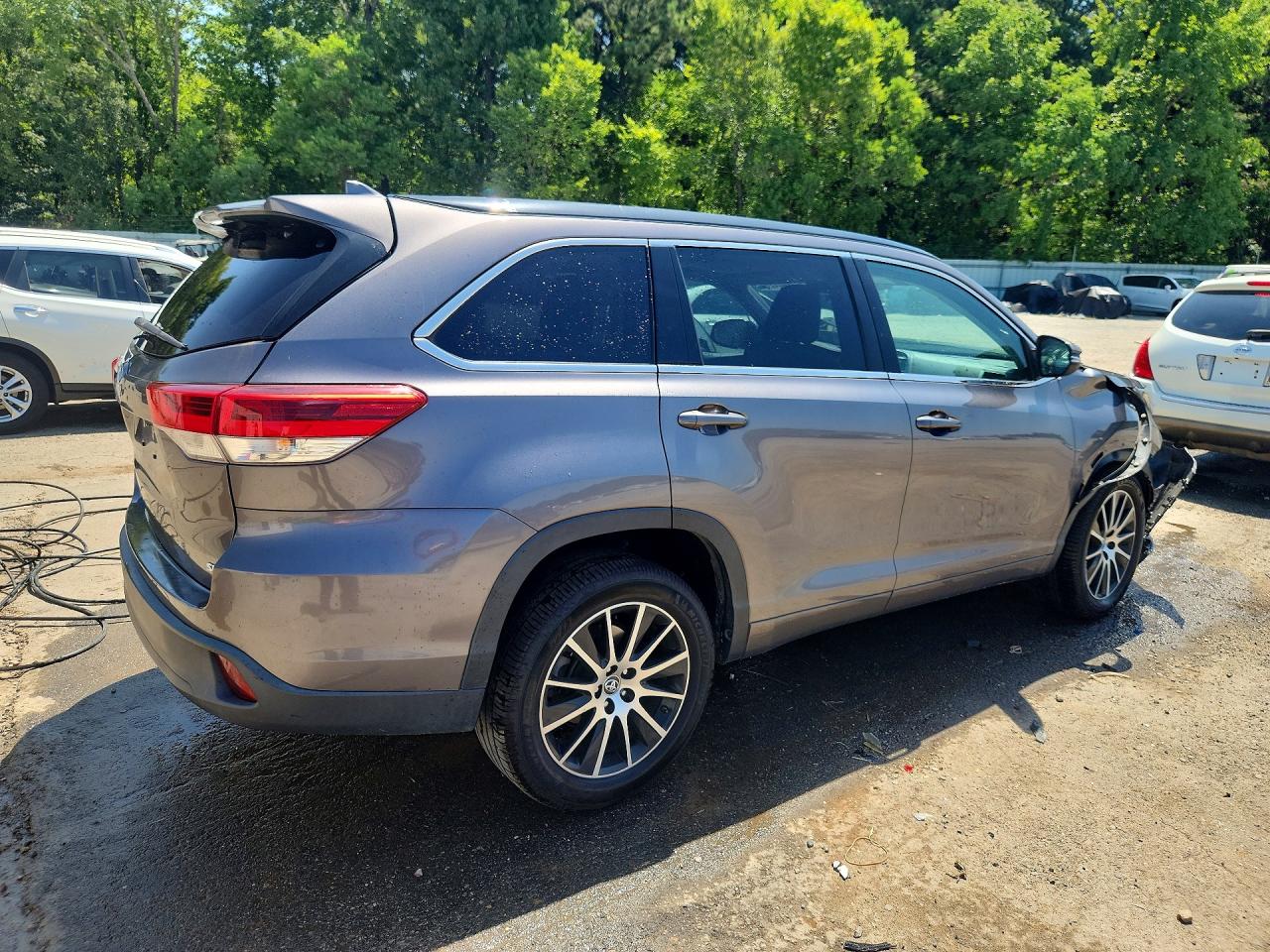 2018 TOYOTA HIGHLANDER SE — снимка 3