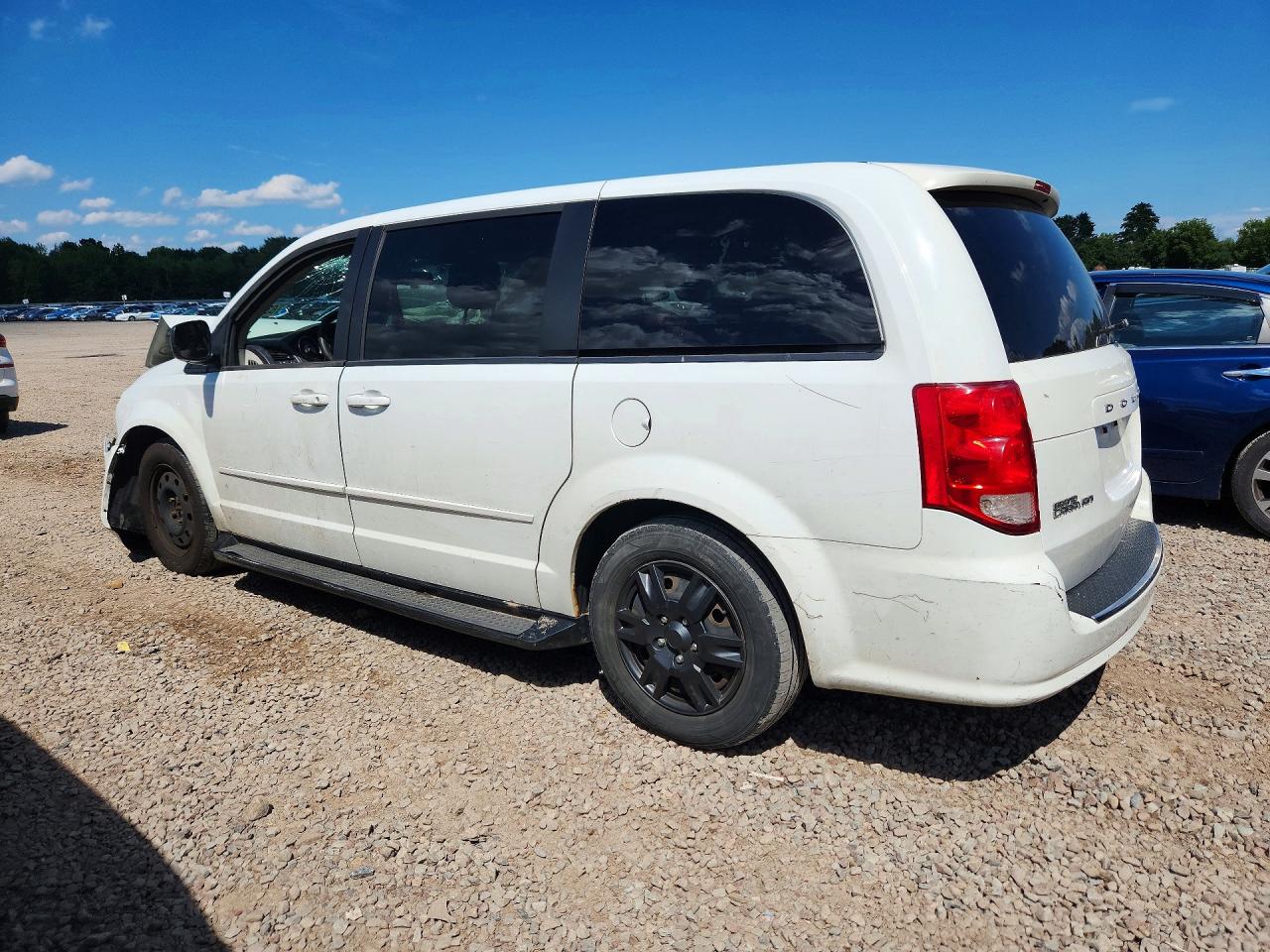 2015 DODGE GRAND CARAVAN SE — снимка 2