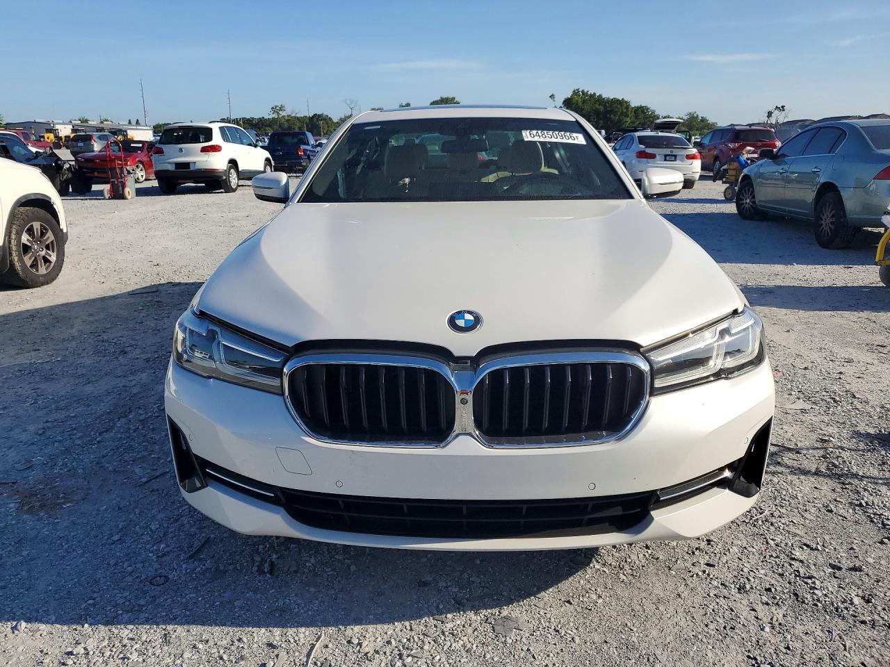 2021 BMW 530 I — снимка 5