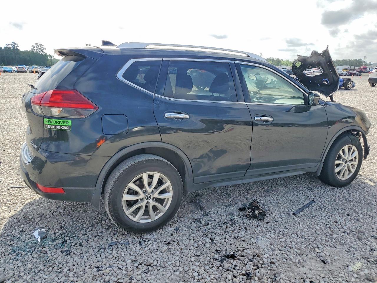 2017 NISSAN ROGUE SV — снимка 3