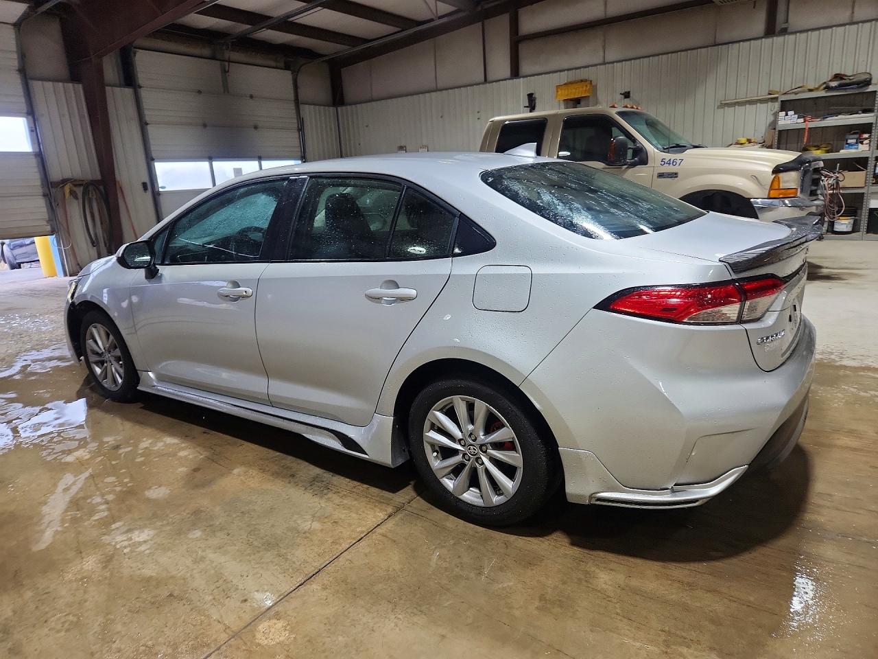 2025 TOYOTA COROLLA LE — снимка 2