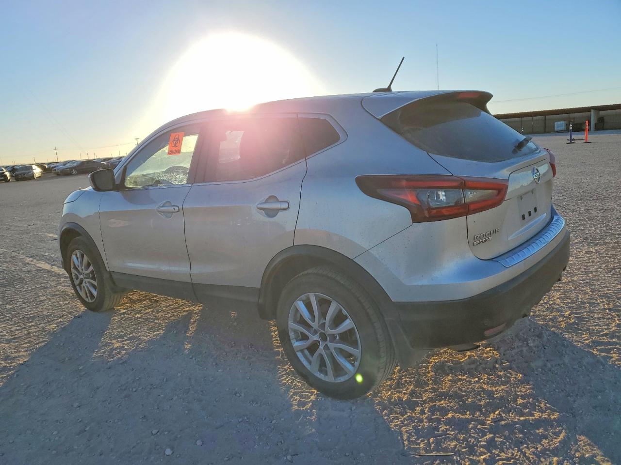 2020 NISSAN ROGUE SPORT S — снимка 2