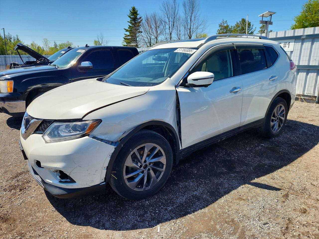 2016 NISSAN ROGUE S
