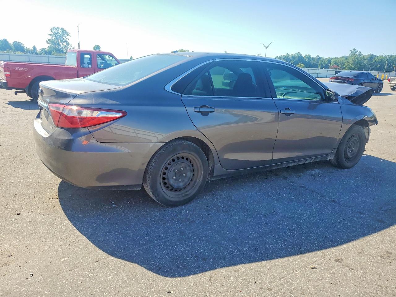 2015 TOYOTA CAMRY LE — снимка 3