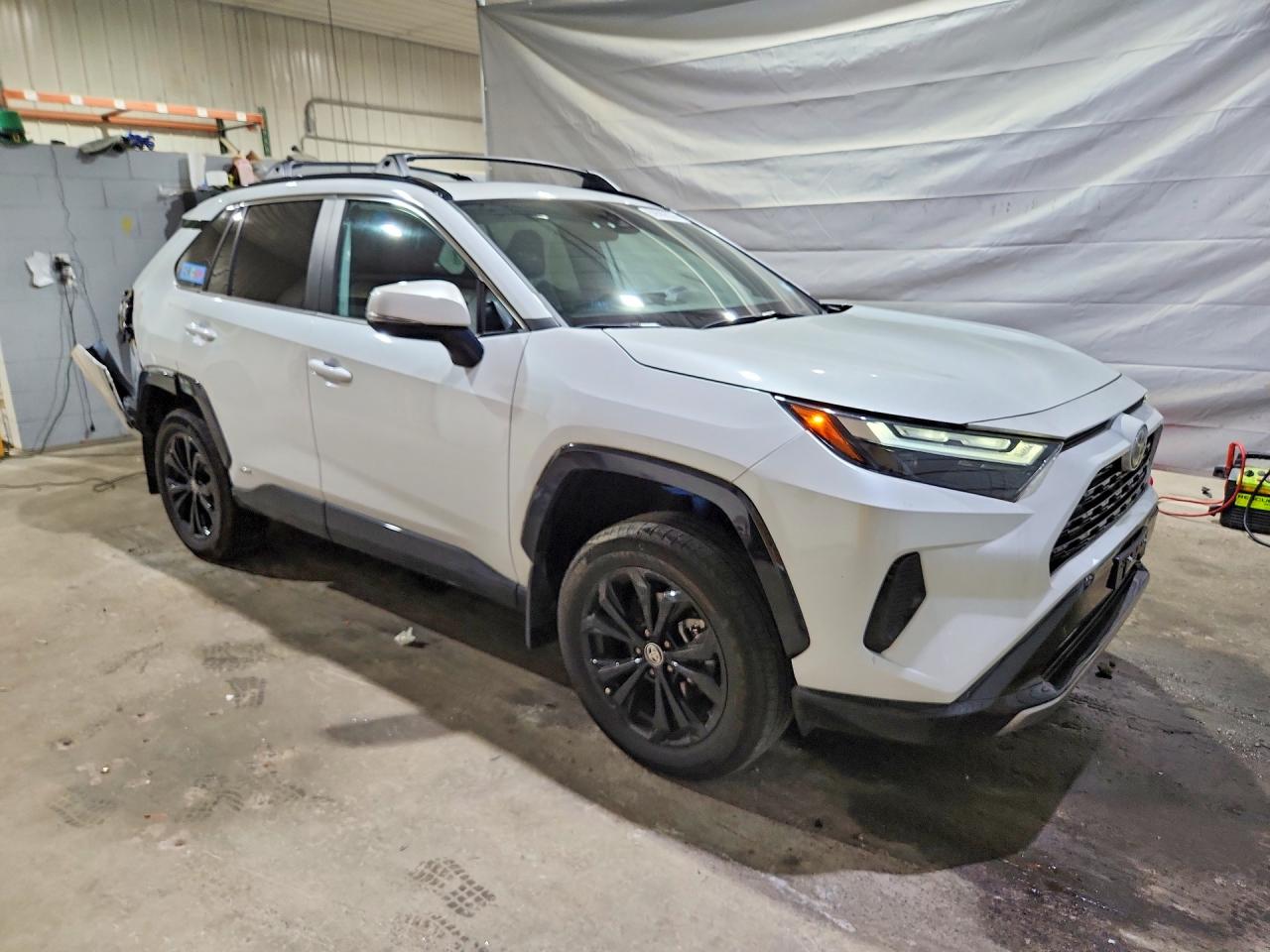 2024 TOYOTA RAV4 SE — снимка 4