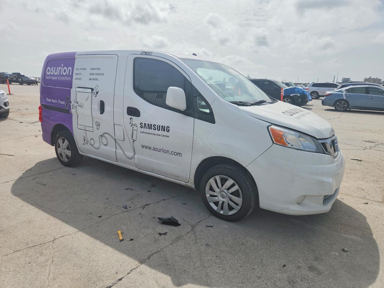 2019 NISSAN NV200 SV — снимка 4
