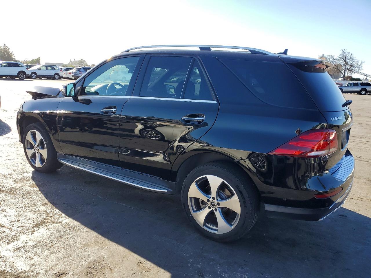 2019 MERCEDES-BENZ GLE 400 4MATIC — снимка 2