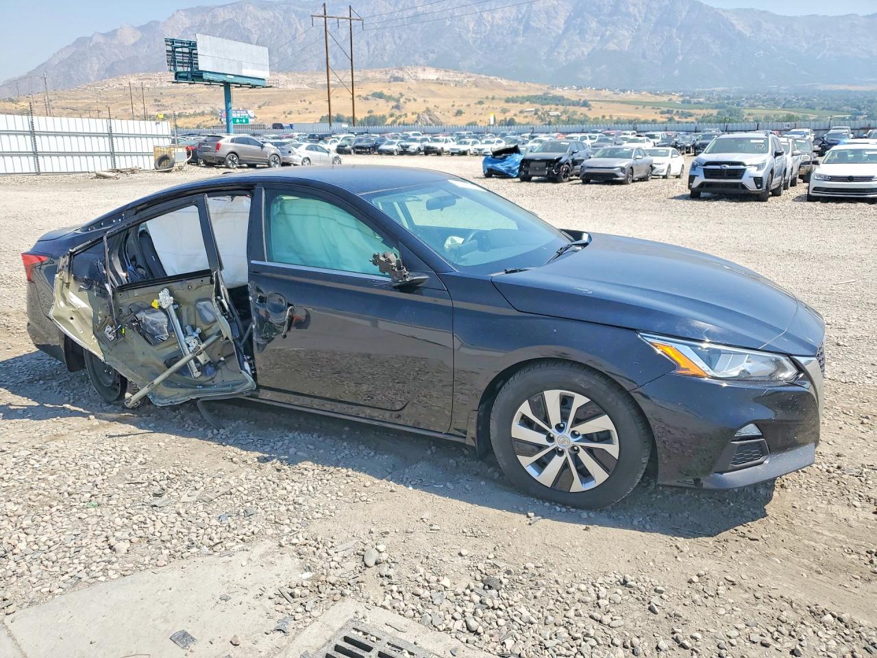 2019 NISSAN ALTIMA S — снимка 4