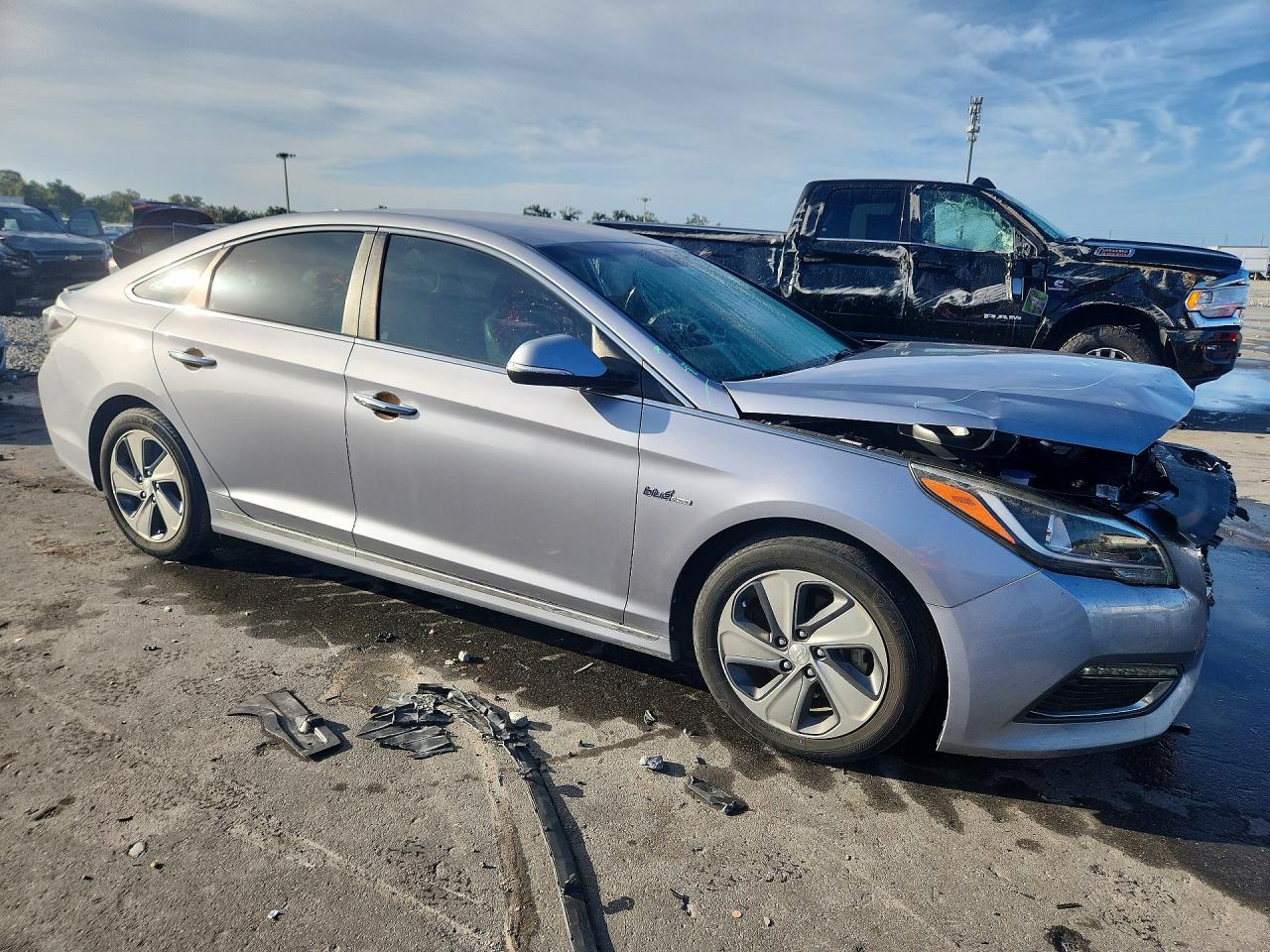 2016 HYUNDAI SONATA HYBRID LIMITED — снимка 4