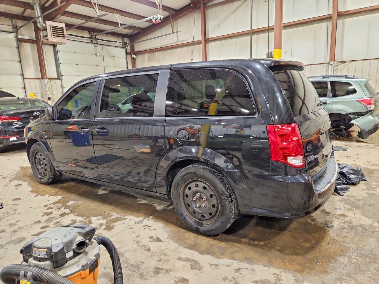 2018 DODGE GRAND CARAVAN SE — снимка 2