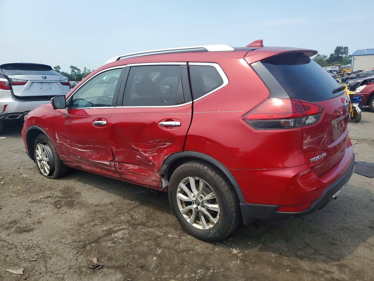 2017 NISSAN ROGUE SV — снимка 2