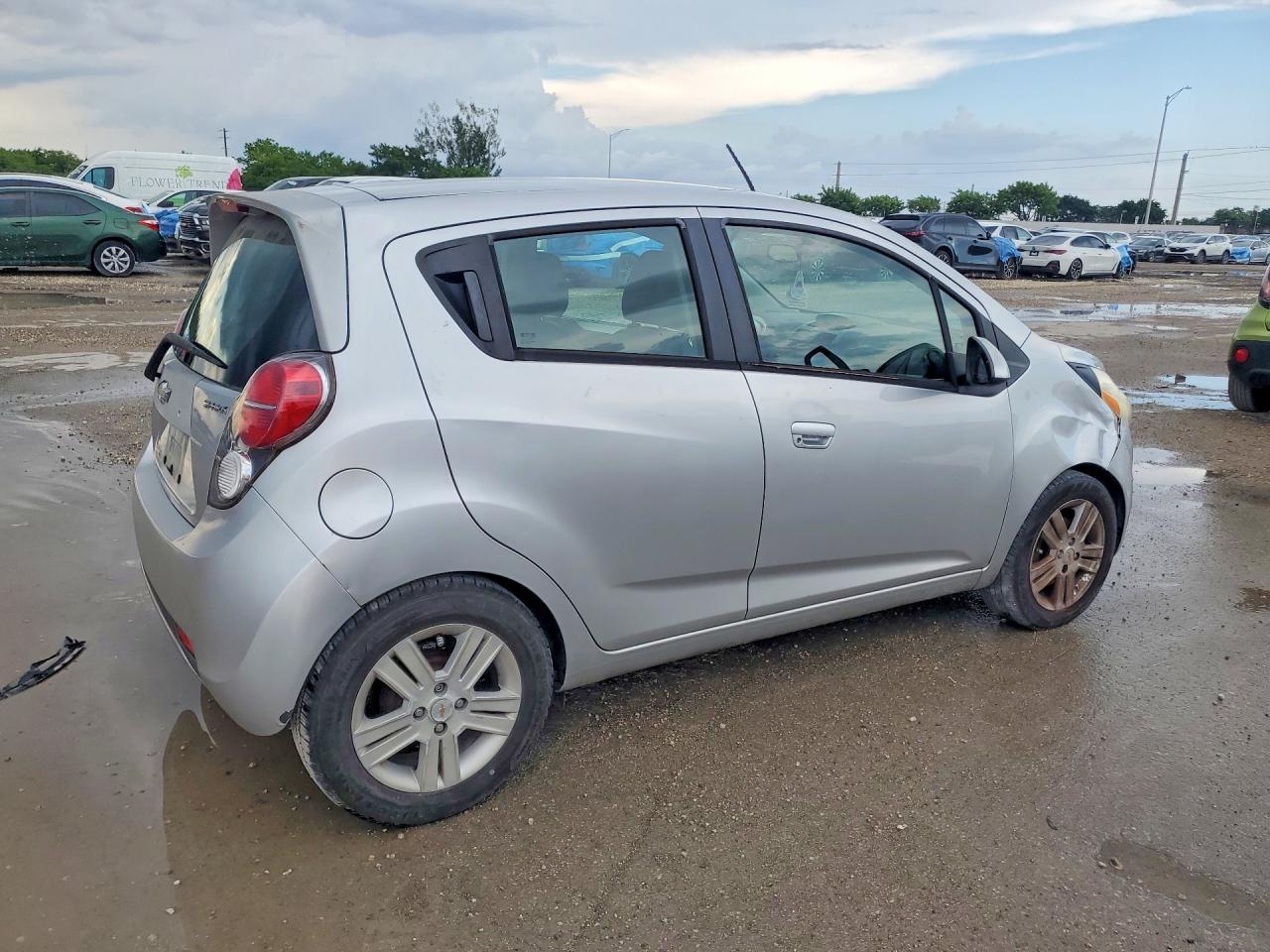 2015 CHEVROLET SPARK 1LT — снимка 3