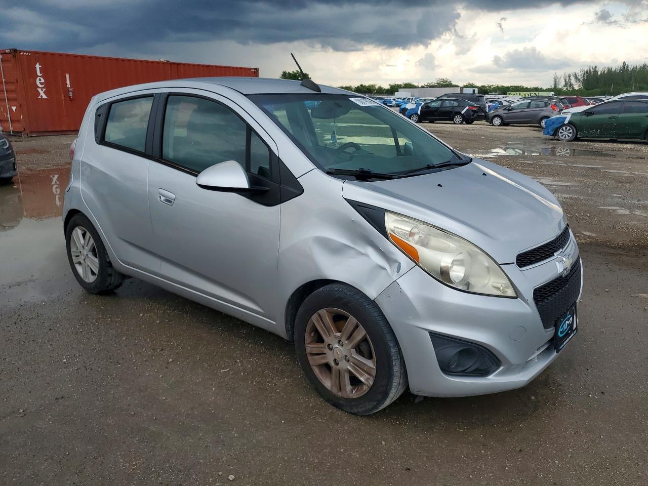 2015 CHEVROLET SPARK 1LT — снимка 4