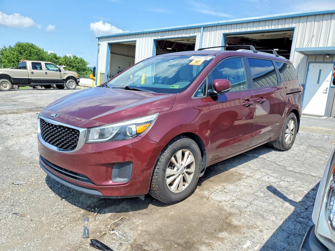 2016 KIA SEDONA LX