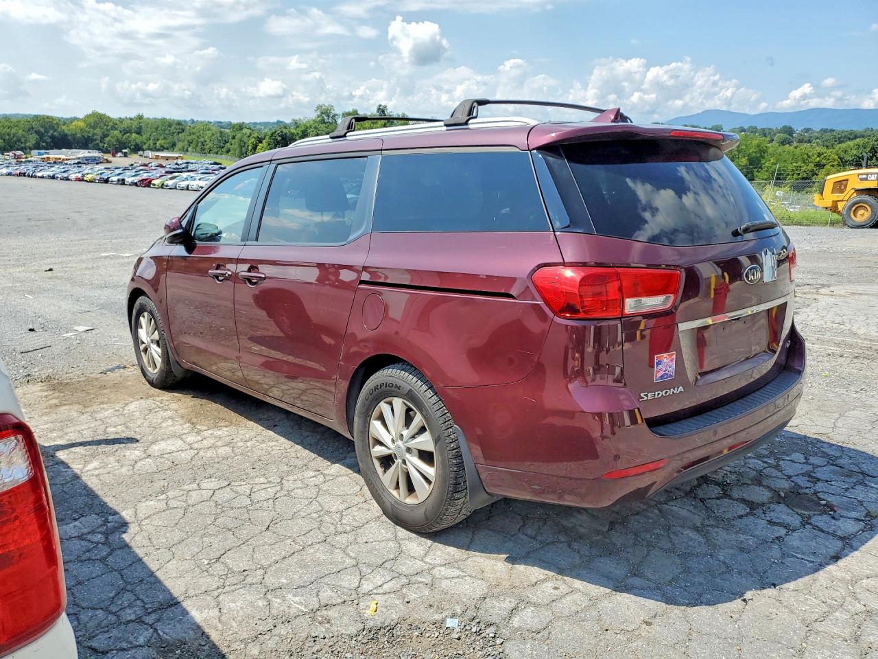 2016 KIA SEDONA LX — снимка 2