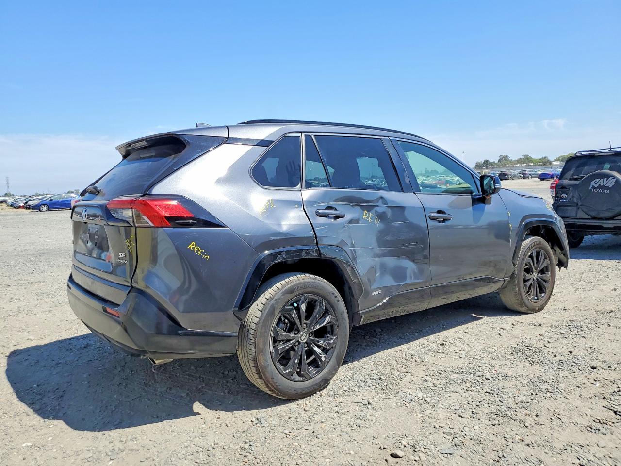 2025 TOYOTA RAV4 SE — снимка 3