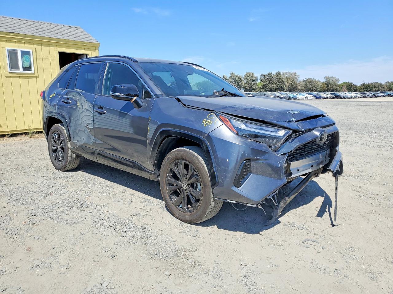 2025 TOYOTA RAV4 SE — снимка 4