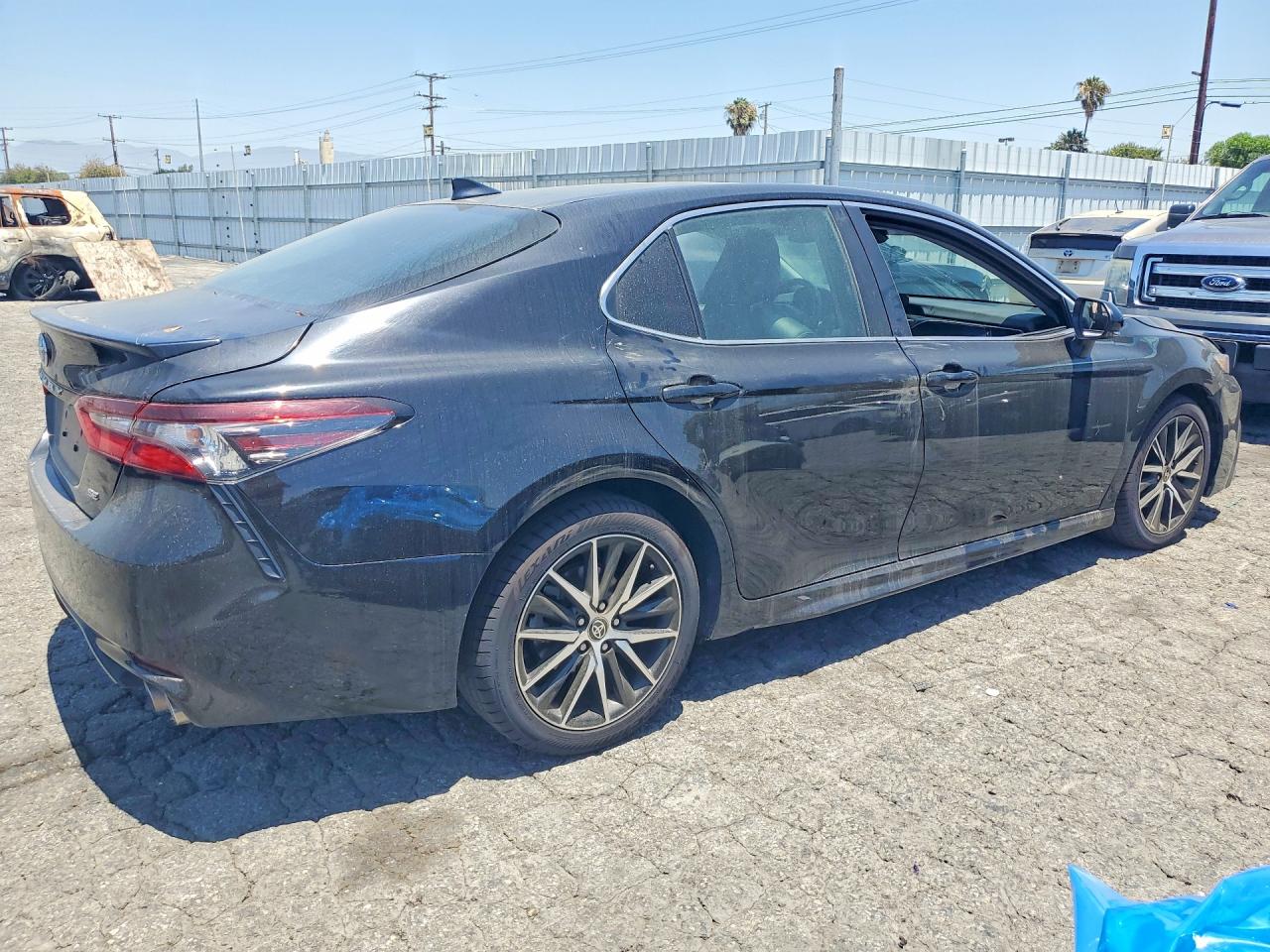 2023 TOYOTA CAMRY SE — снимка 3