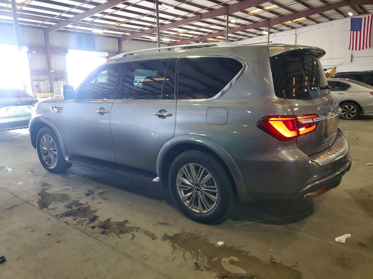 2018 INFINITI QX80 BASE — снимка 2