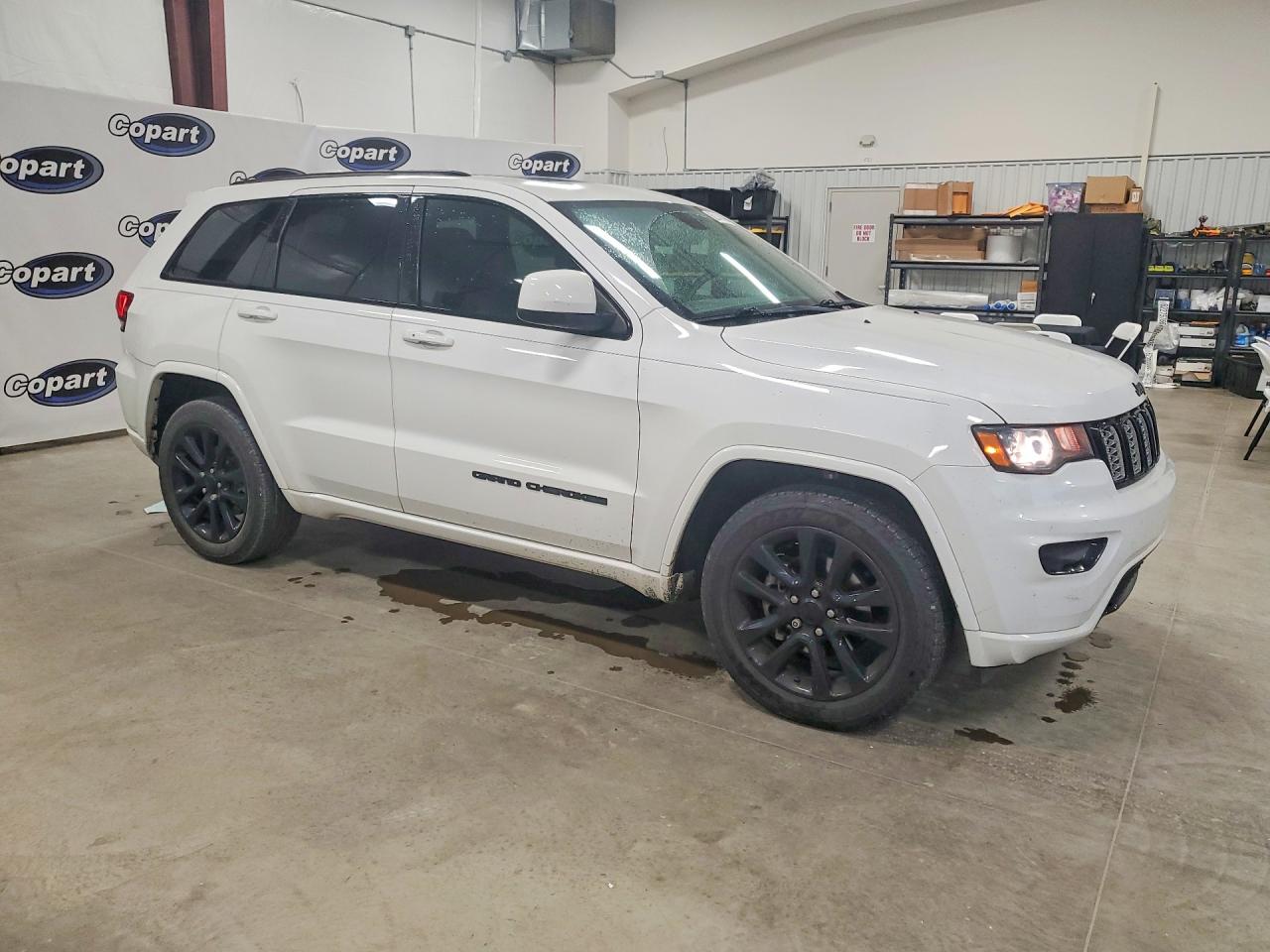 2019 JEEP GRAND CHEROKEE LAREDO — снимка 4
