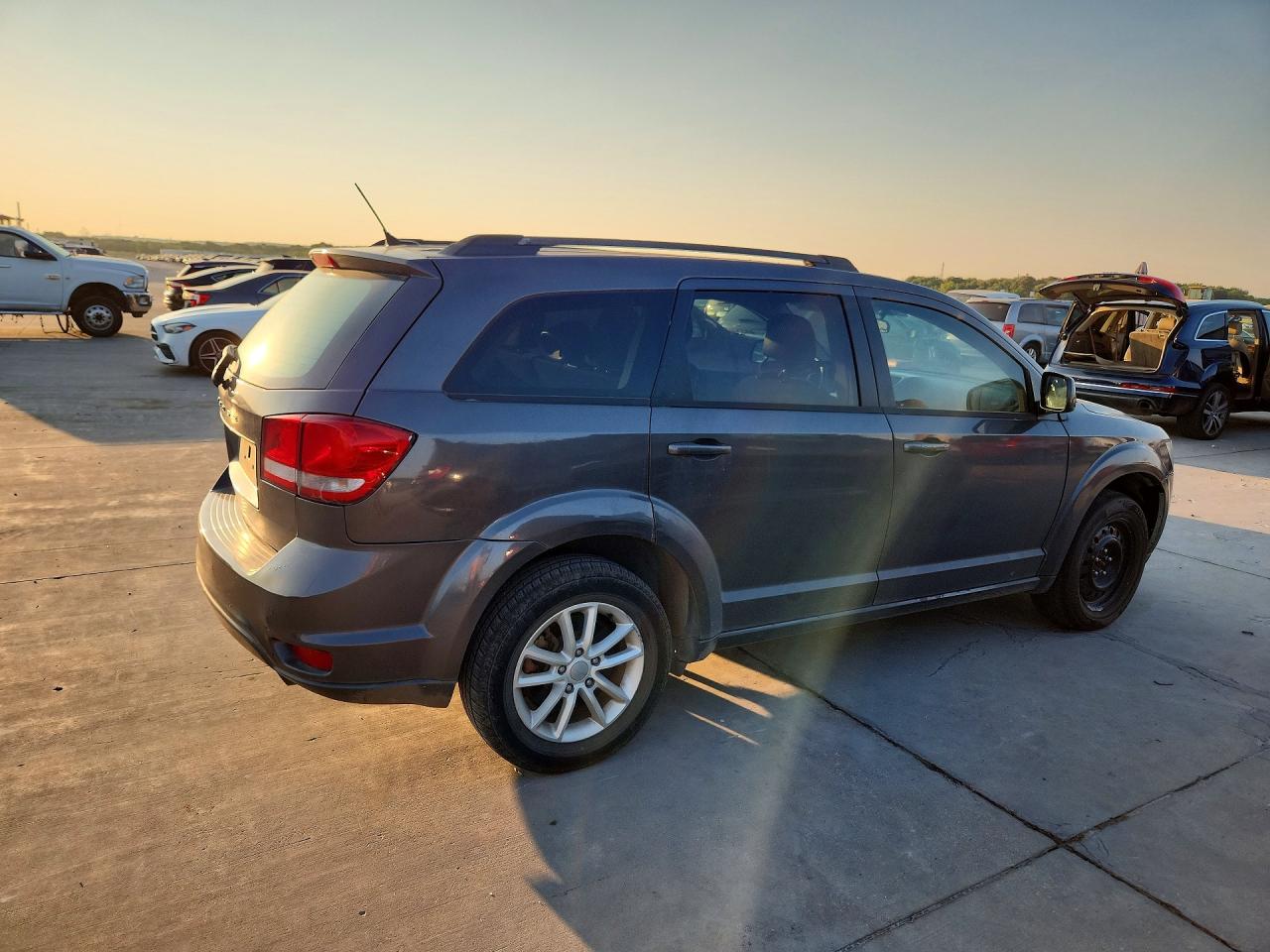 2015 DODGE JOURNEY SXT — снимка 3