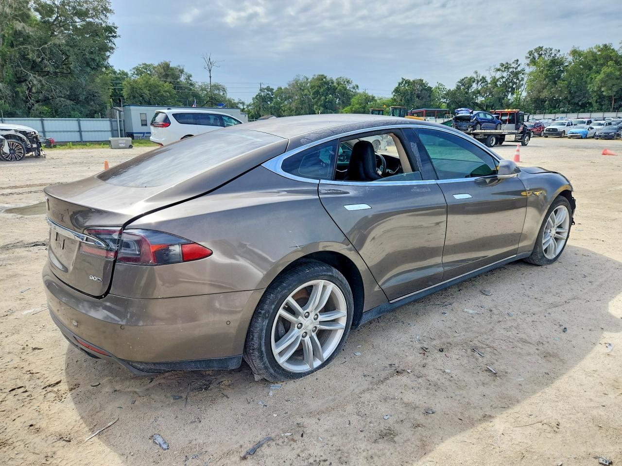 2015 TESLA MODEL S — снимка 3