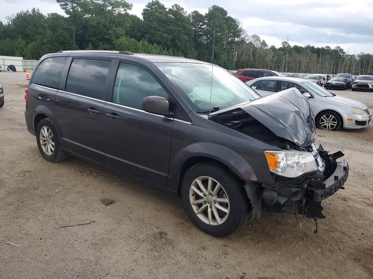 2019 DODGE GRAND CARAVAN SXT — снимка 4