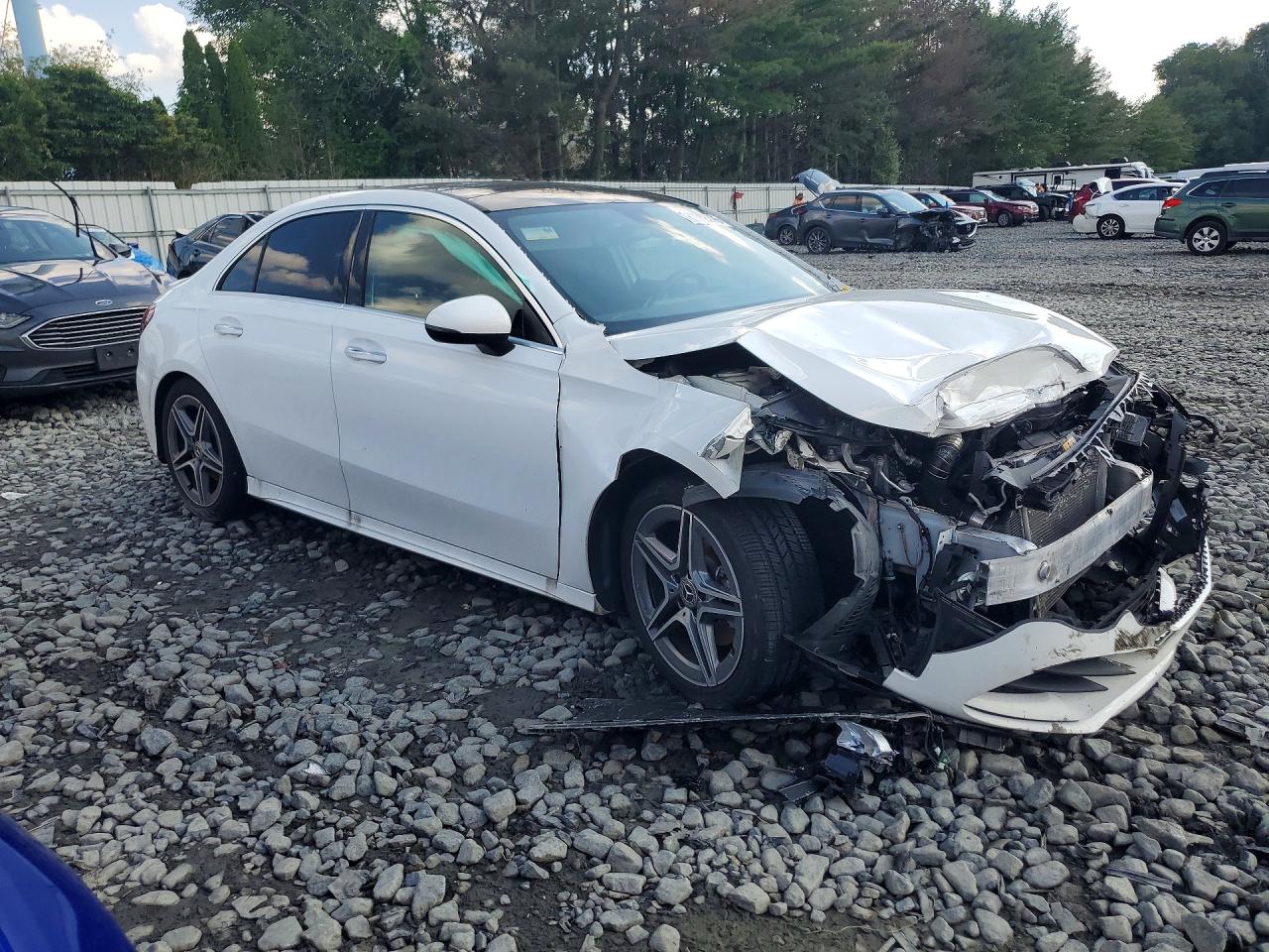 2021 MERCEDES-BENZ A 220 4MATIC — снимка 4