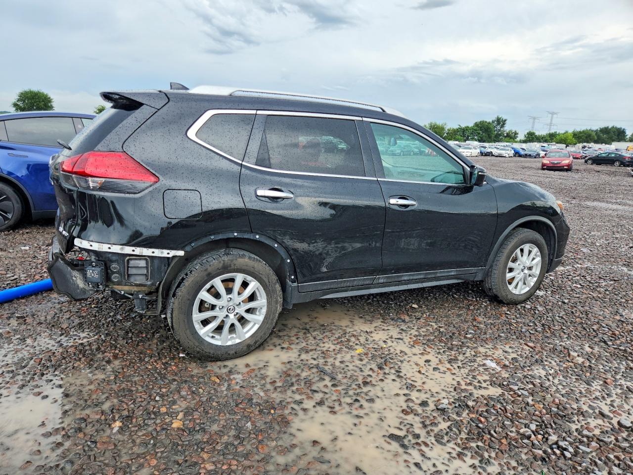2017 NISSAN ROGUE SV — снимка 3