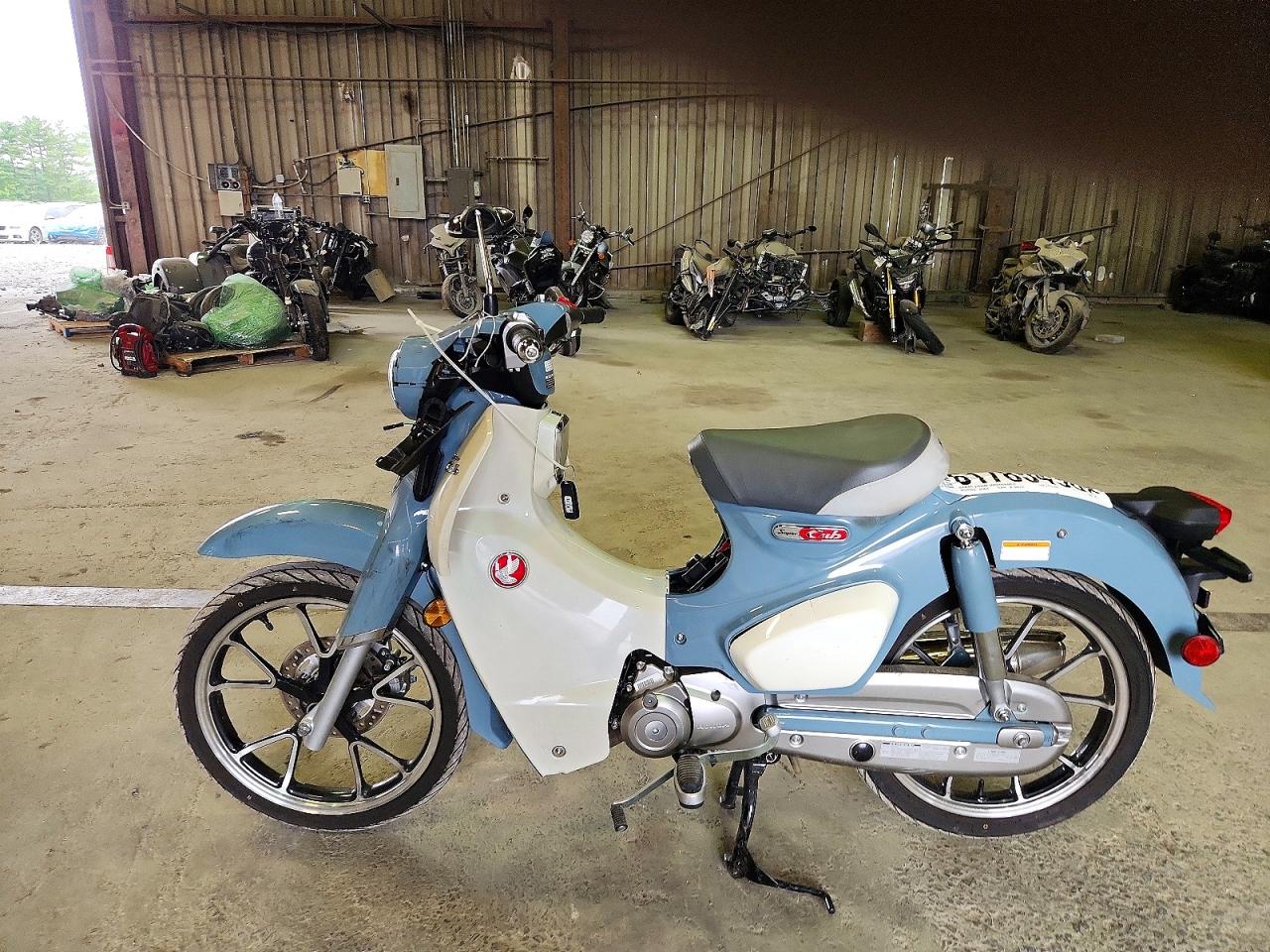 2023 HONDA C125 A — снимка 3