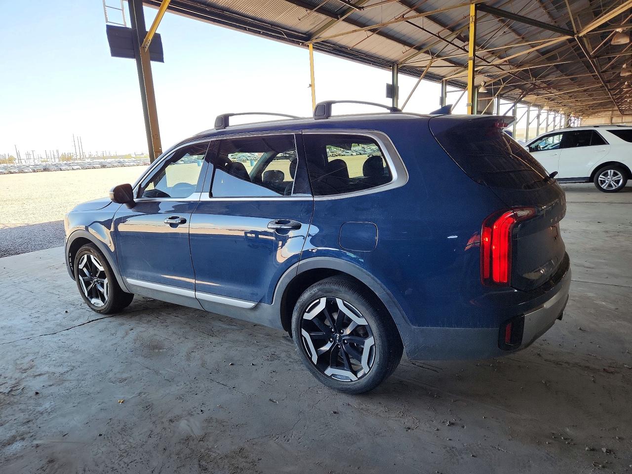 2024 KIA TELLURIDE S — снимка 2