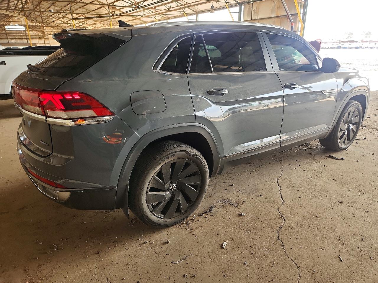 2024 VOLKSWAGEN ATLAS CROSS SPORT SE — снимка 3