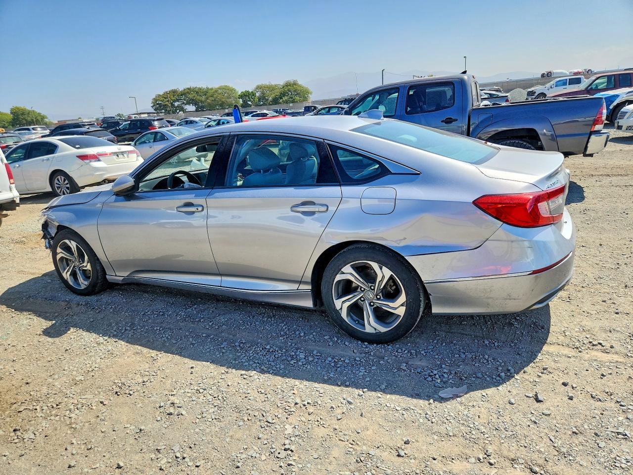 2019 HONDA ACCORD EX — снимка 2