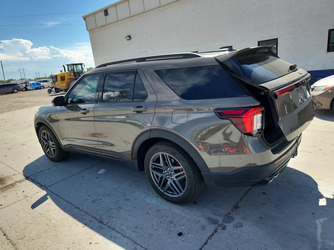 2026 FORD EXPLORER ST — снимка 2