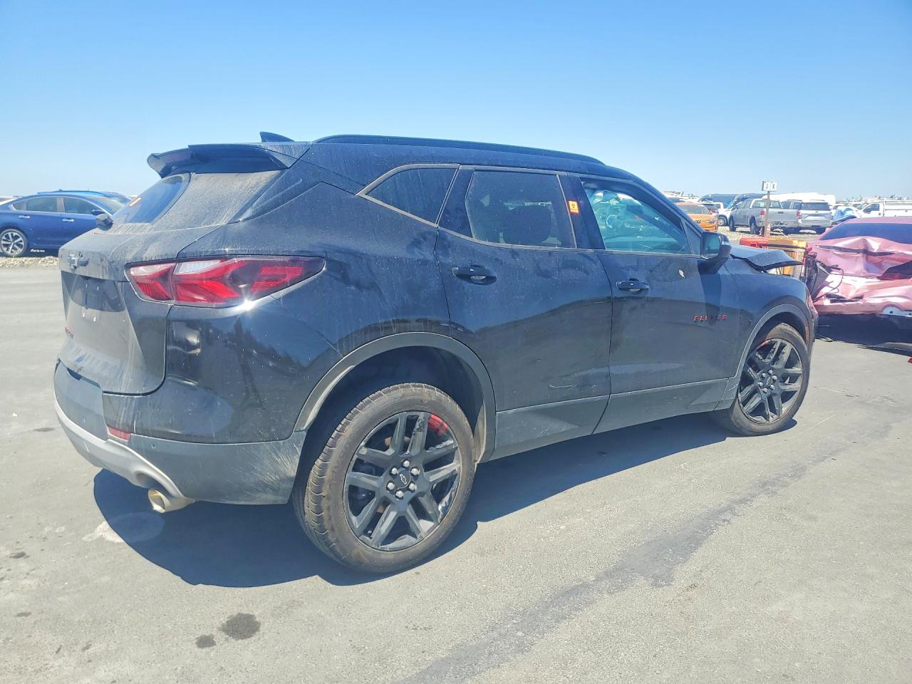 2021 CHEVROLET BLAZER 2LT — снимка 3