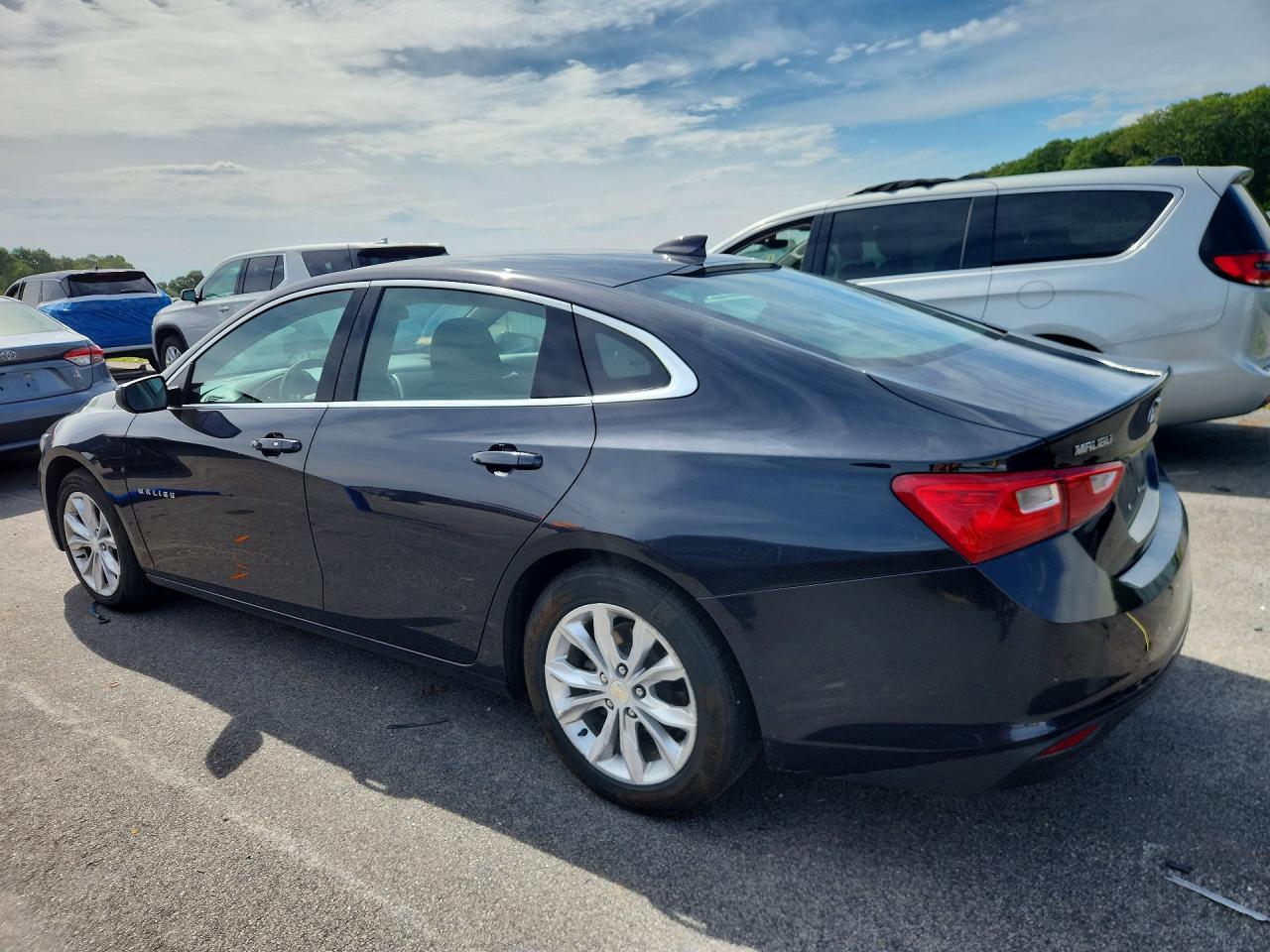 2023 CHEVROLET MALIBU LT — снимка 2
