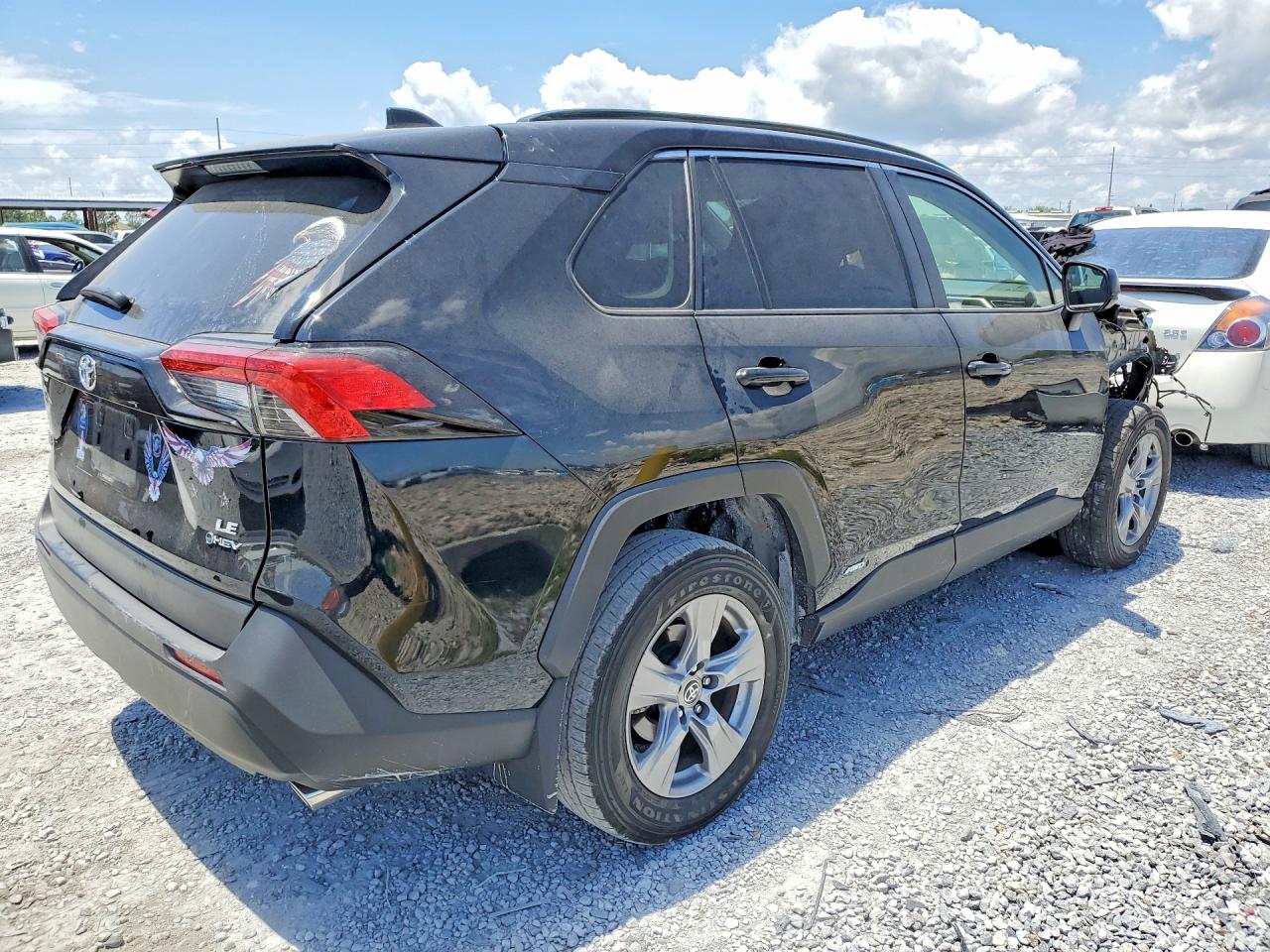 2025 TOYOTA RAV4 LE — снимка 3