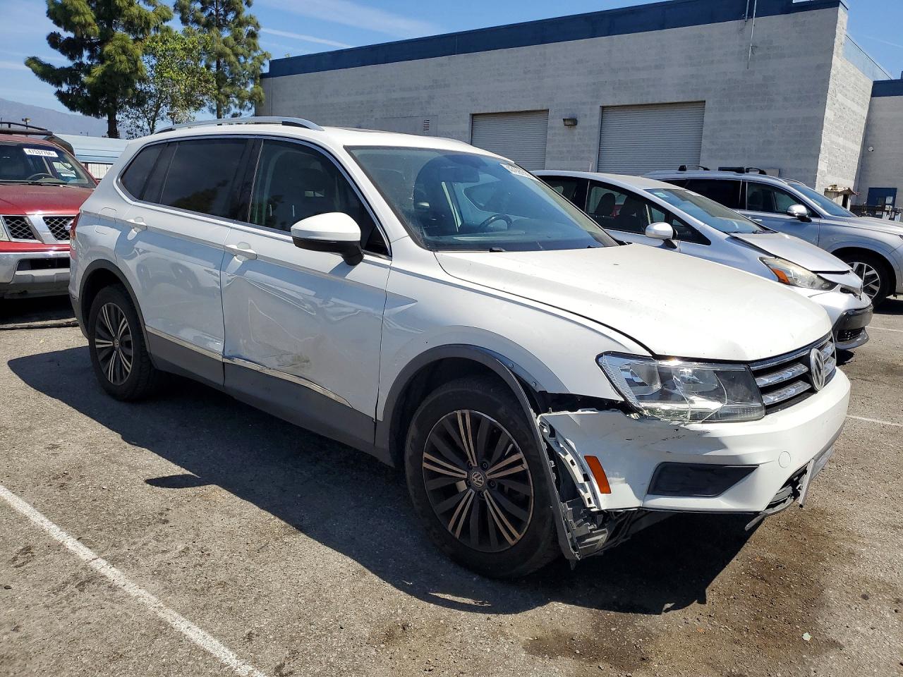2018 VOLKSWAGEN TIGUAN SE — снимка 4