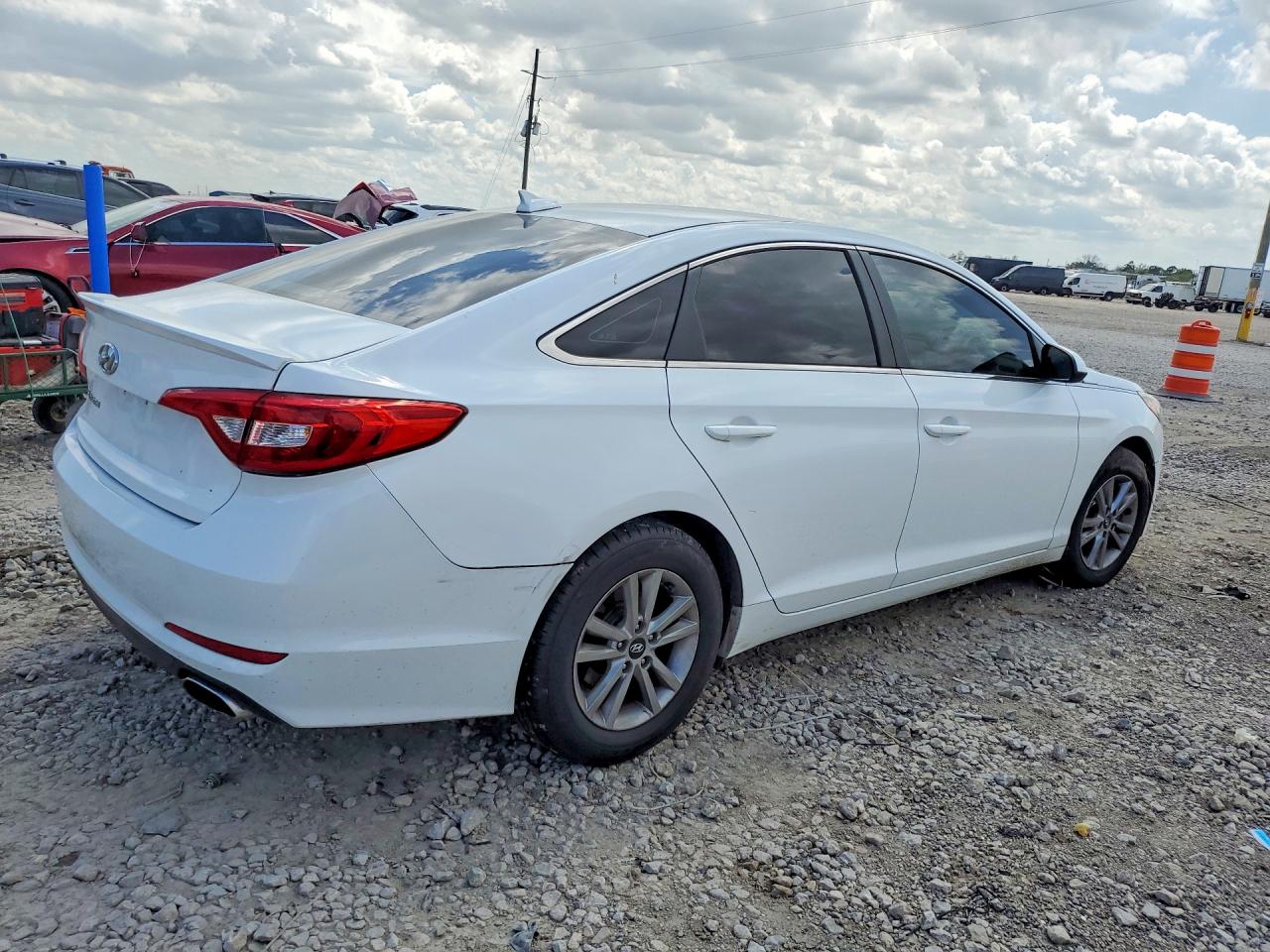 2015 HYUNDAI SONATA SE — снимка 3