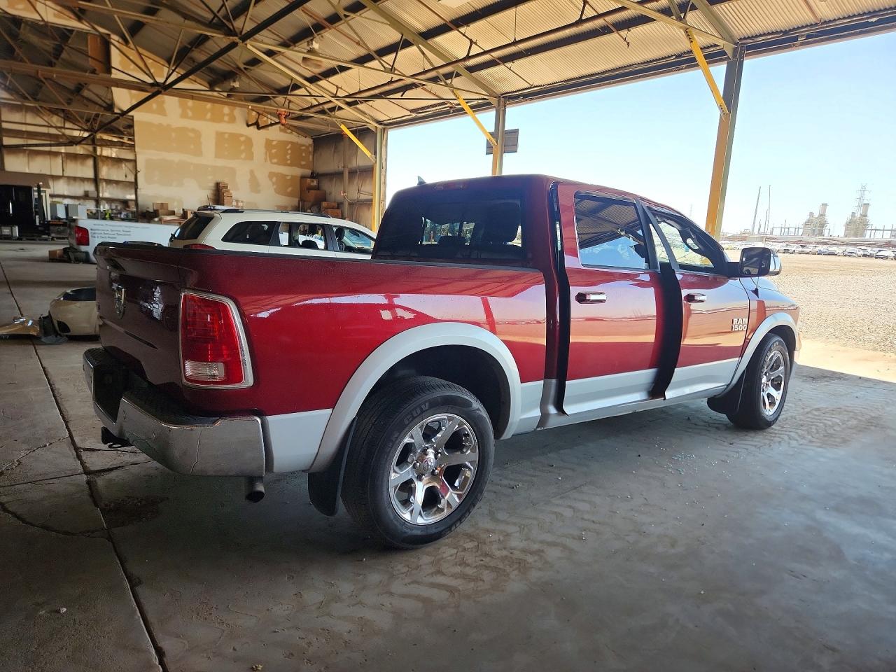 2015 RAM 1500 LARAMIE — снимка 3