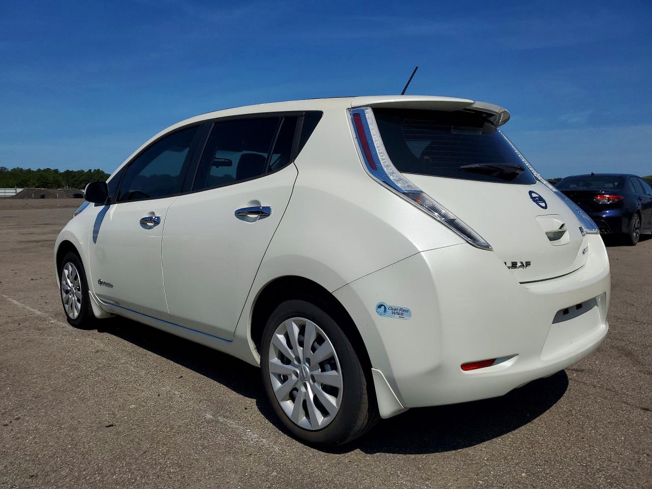 2017 NISSAN LEF — снимка 2