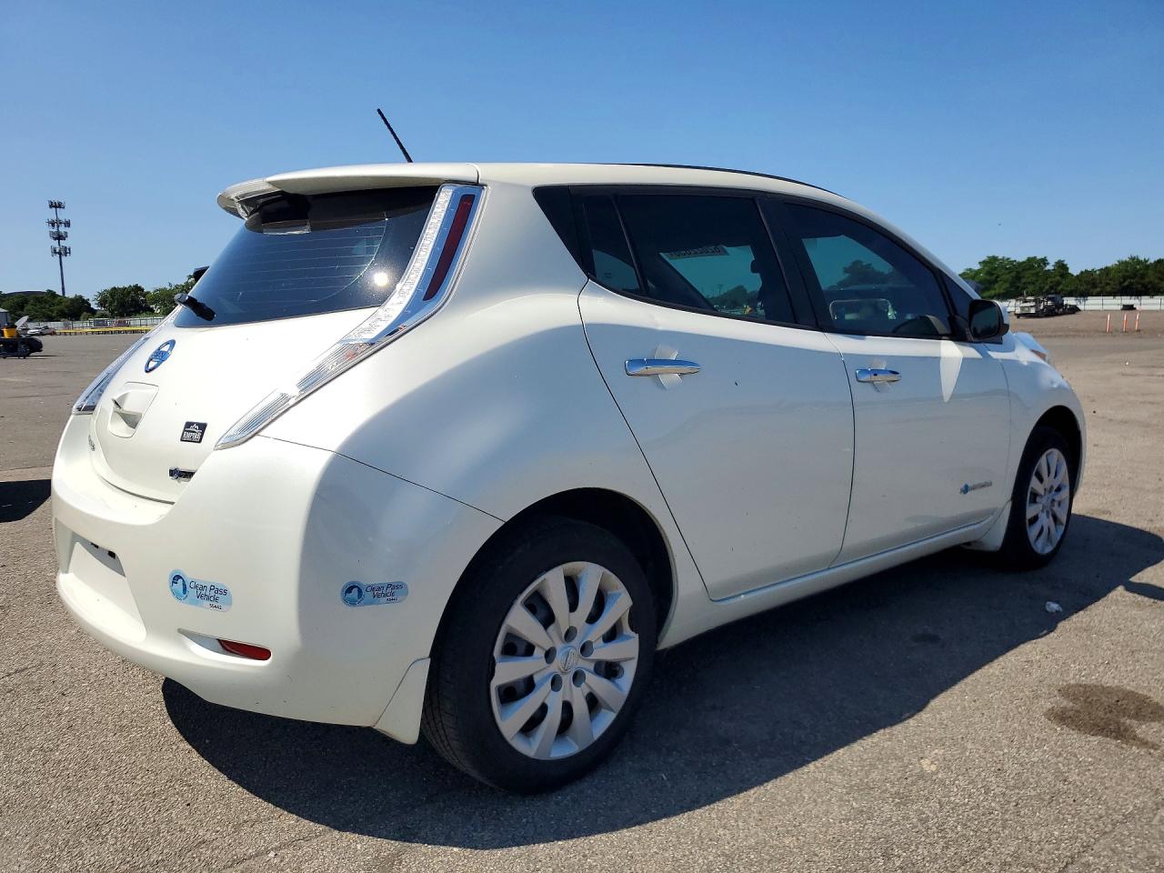 2017 NISSAN LEF — снимка 3