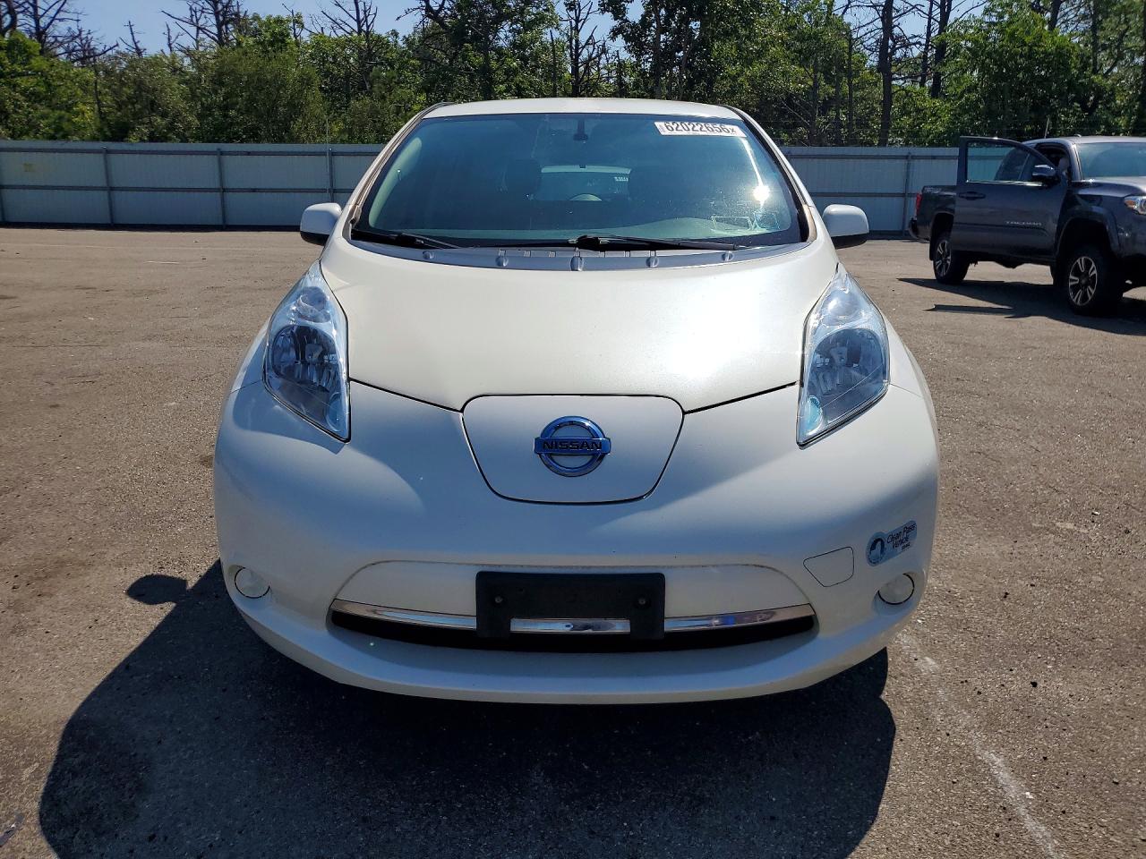 2017 NISSAN LEF — снимка 5