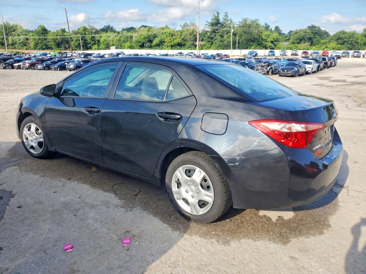2018 TOYOTA COROLLA LE — снимка 2