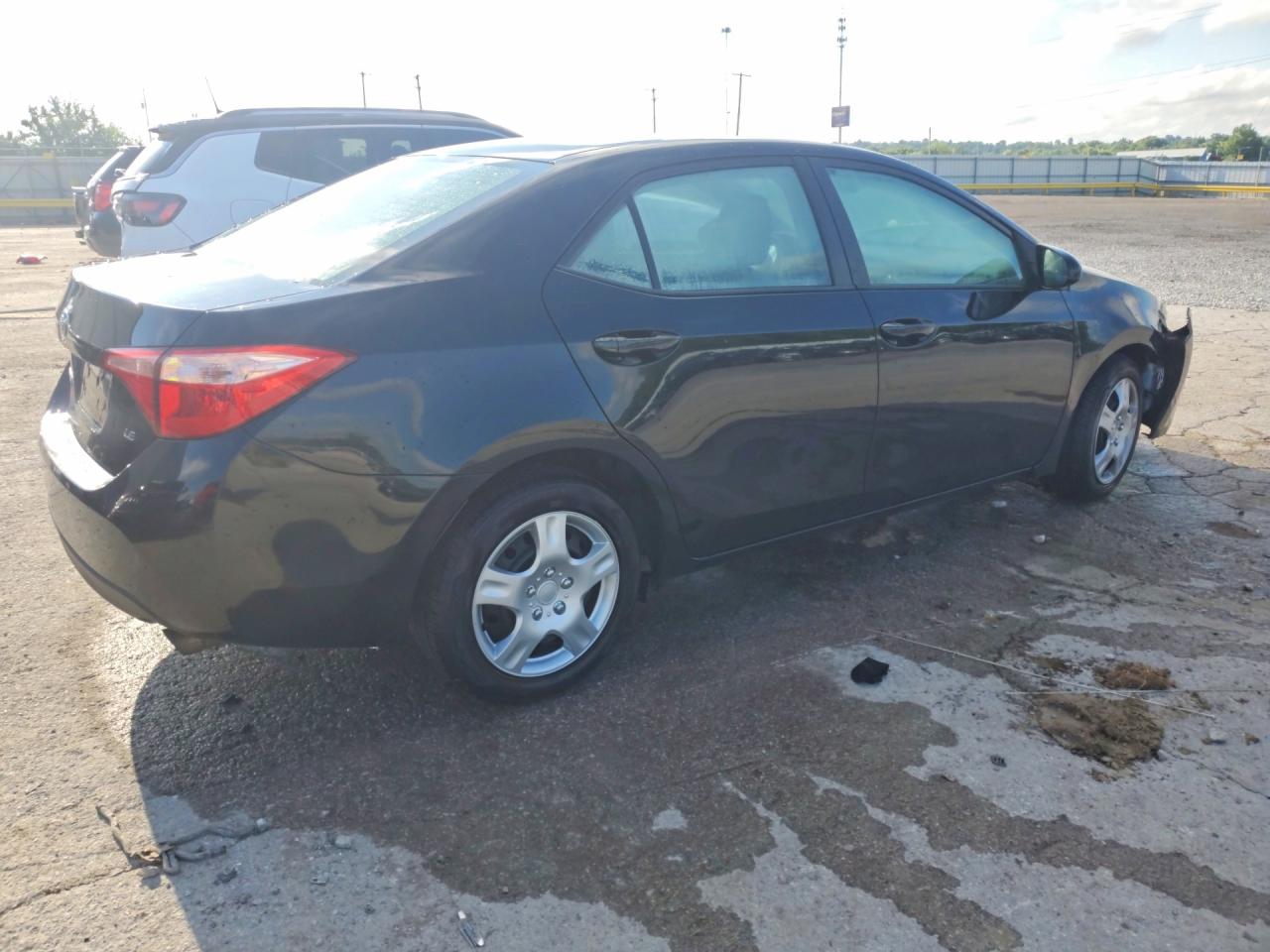 2018 TOYOTA COROLLA LE — снимка 3