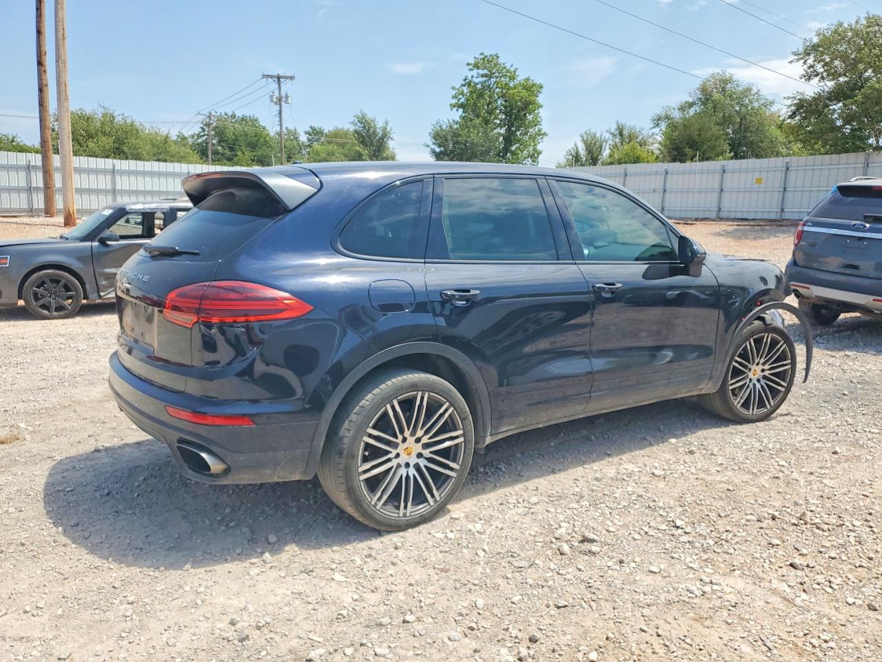 2016 PORSCHE CAYENNE — снимка 3